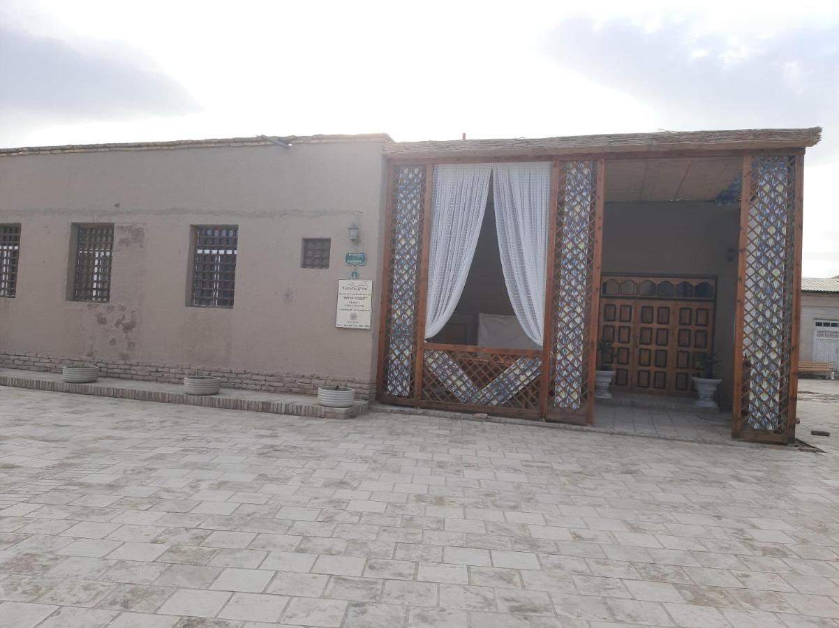 "Yoqut House" Guest House In The Centre Of Ancient City Khiva Exterior photo